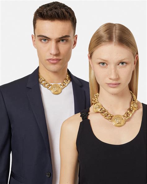 how much is versace one karat gold chain|Versace chains for women.